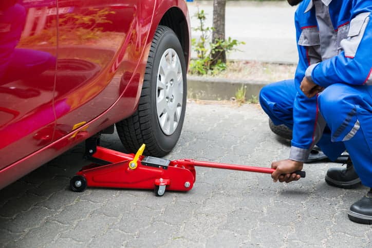 Jacking a car up to change brake pads